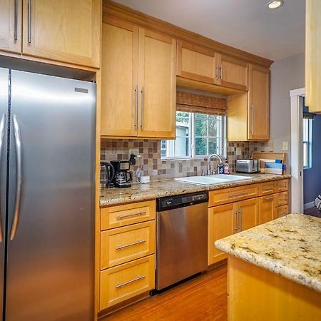 Stylish 2 Bed & 2 Bath At The Heart Of Hollywood With Free Parking - One Car Only Daire Los Angeles Dış mekan fotoğraf