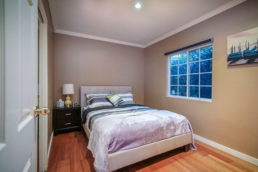 Stylish 2 Bed & 2 Bath At The Heart Of Hollywood With Free Parking - One Car Only Daire Los Angeles Dış mekan fotoğraf