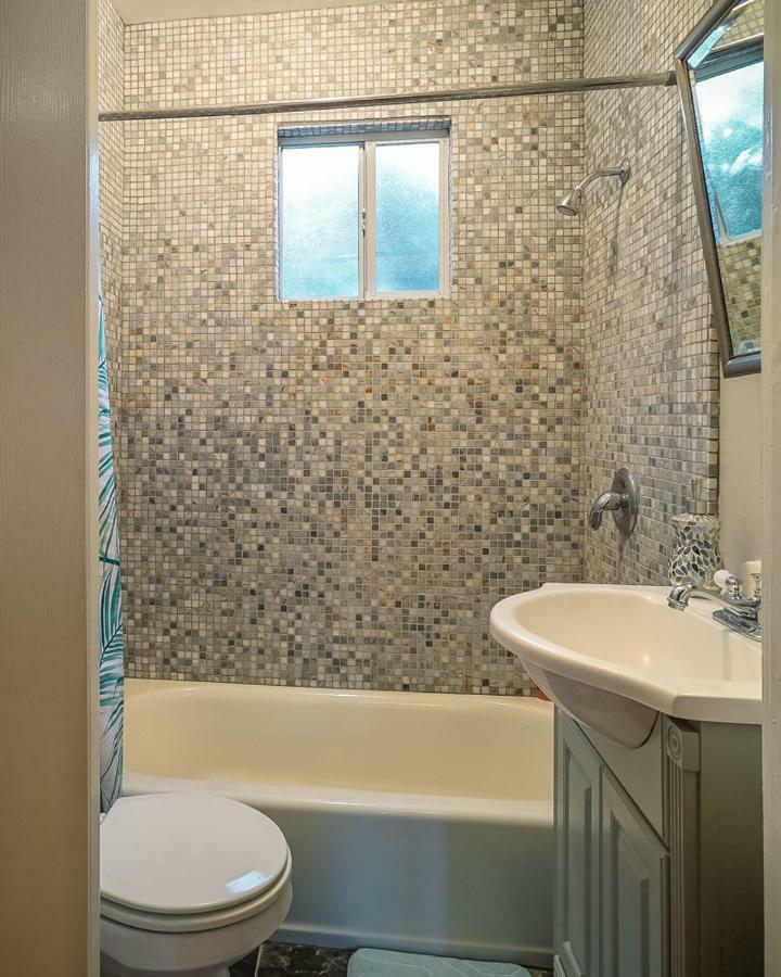 Stylish 2 Bed & 2 Bath At The Heart Of Hollywood With Free Parking - One Car Only Daire Los Angeles Dış mekan fotoğraf