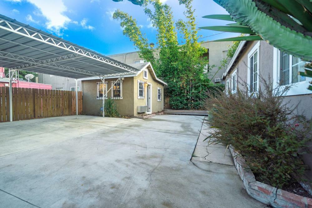 Stylish 2 Bed & 2 Bath At The Heart Of Hollywood With Free Parking - One Car Only Daire Los Angeles Dış mekan fotoğraf