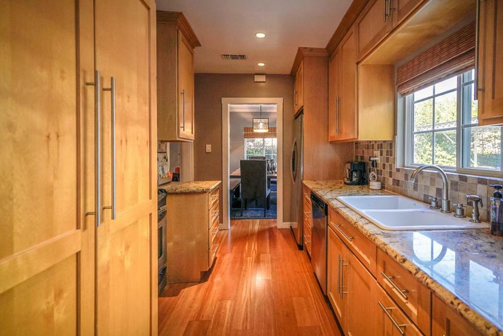 Stylish 2 Bed & 2 Bath At The Heart Of Hollywood With Free Parking - One Car Only Daire Los Angeles Dış mekan fotoğraf